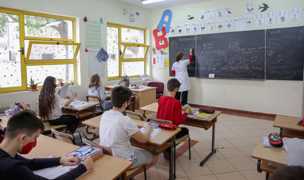 Rama: Buxheti i ri do kete rritje domethenese pagash per mesuesit